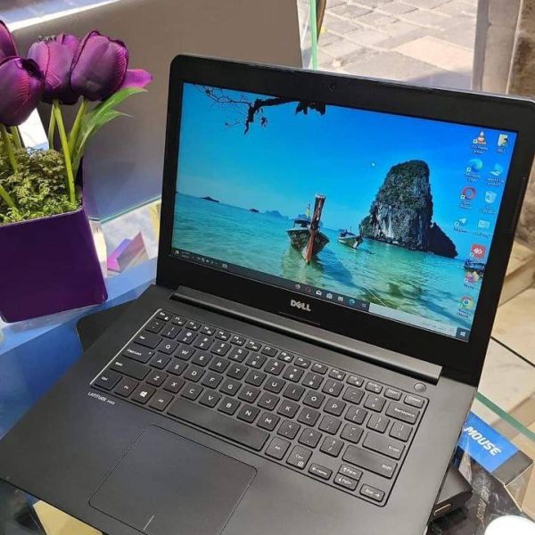 🔳Dell 3450 🔳 CPU : core i3 - 5005U جيل الخامس 🔳 Ram : 8GB قابل للزيادة 🔳 : SSD 256g قابل للتوسيع 🔳 Gpu : intel UHD Graphics 🔳 SCREEN : 14.1 HD 1080p 🔳 Battery : 2_4 Hour حسب الاستخدام الميزات الاضافية 🔻 💡المداخل الاضافية💡 USB 2 / USB 3 / AUX / HDMI / LAN / SD CARD