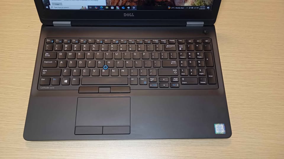 Dell Latitude 5580 ✅Intel Core i5-7200U كور فايف الجيل السابع ✅ Ram : 8 G Ddr4 ✅ Hard : 256 🔥 Graphics : intel HD 620 up to 4G 15.6 Full HD 🖥️ Screen : 15.6 Hd وايرلس. بلوتوث. LAN. HDMI. 3 مخارج USB 3. كاميرا مدمجة. المميزات:✅ تصميم خفيف وعصري مناسب للعمل والتنقل.. ✅ أداء قوي لمعالجة المهام المتعددة. لخدمات الموبايل و أجهزة الكومبيوتر العنوان : دمنهورشارع المعهد الدينى أمام مدرسه المعهد الدينى01002700713