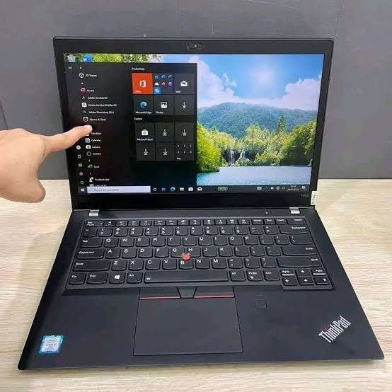 💻Lenovo Thinkpad T480s 🕘المعالج intel core i5 G8 💠الجيل التامن 💠الرام 8 جيجا بايت ddr4 💠التخزين 256 ssd